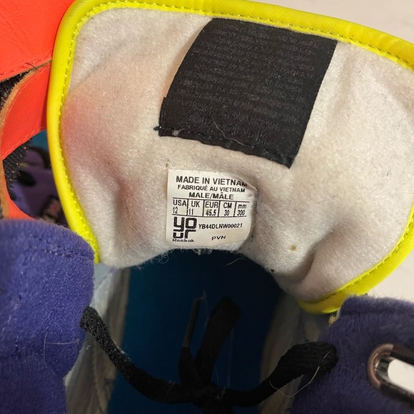 Reebok Custom Hightops - Picture 3 of 10